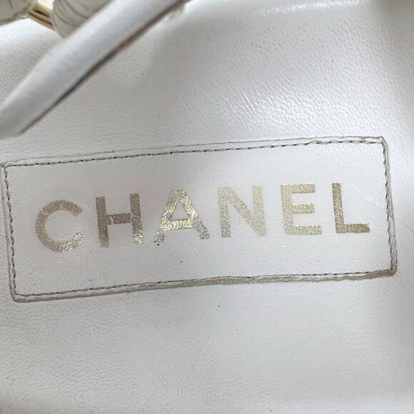Chanel White Textured Leather Dad Flat Sandals 39.5‎ - Picture 5 of 9